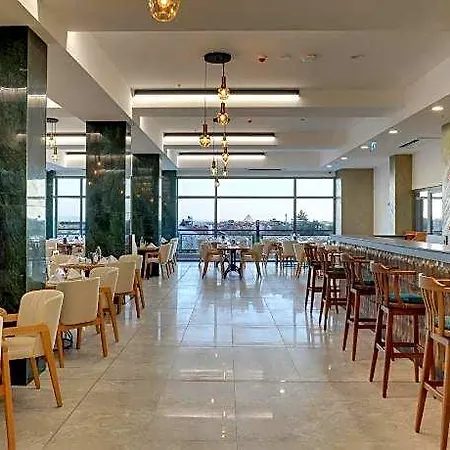 Dedeman Gure Nurhayat Thermal & أكشاي