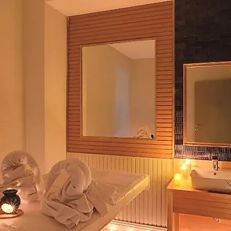 Dedeman Gure Nurhayat Thermal & أكشاي